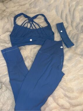Lululemon set SZ 4